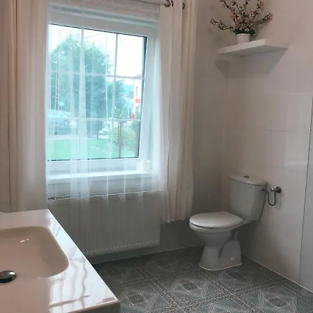 Urokliwy Apartament Устрики-Долішні Екстер'єр фото